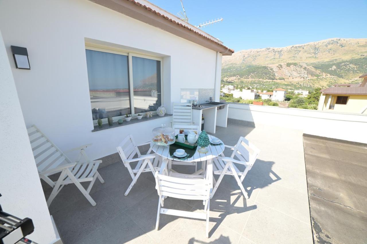 Stanzina Della Baronessa Bed & Breakfast Carini Bagian luar foto