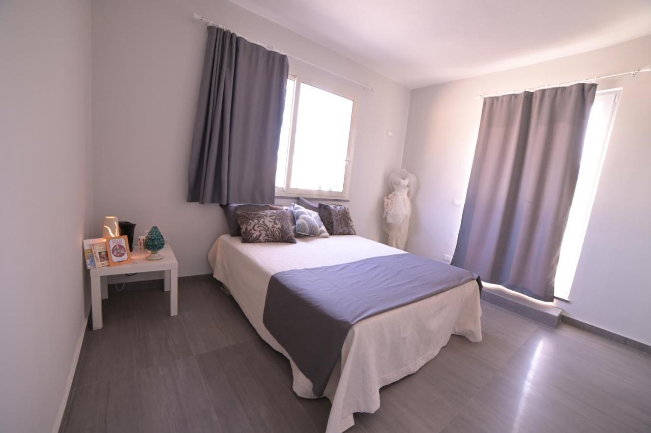 Stanzina Della Baronessa Bed & Breakfast Carini Bagian luar foto